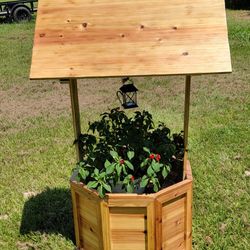 Cedar Wishing Well 