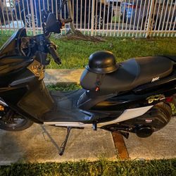 Motorcycle 