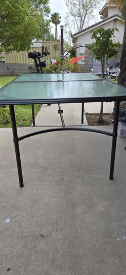 Patio table