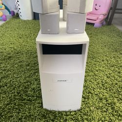 Bose Acoustimass 15 Series II Home Theater Speaker System - White.  Perfect working condition.  Serious buyer only.   300$. OBO 