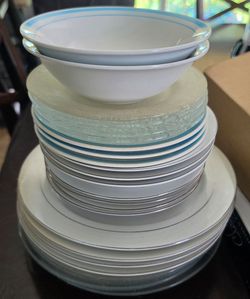 Various plates and bowls