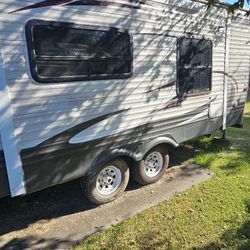 32 Foot trailer Available