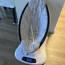 Mamaroo Swing Chair