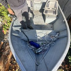 Smoker Craft 13’ Fishing Boat