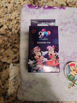 Hong Kong Disney Mystery Pin