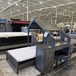 TWIN BUNK BED SET. Solid Wood 