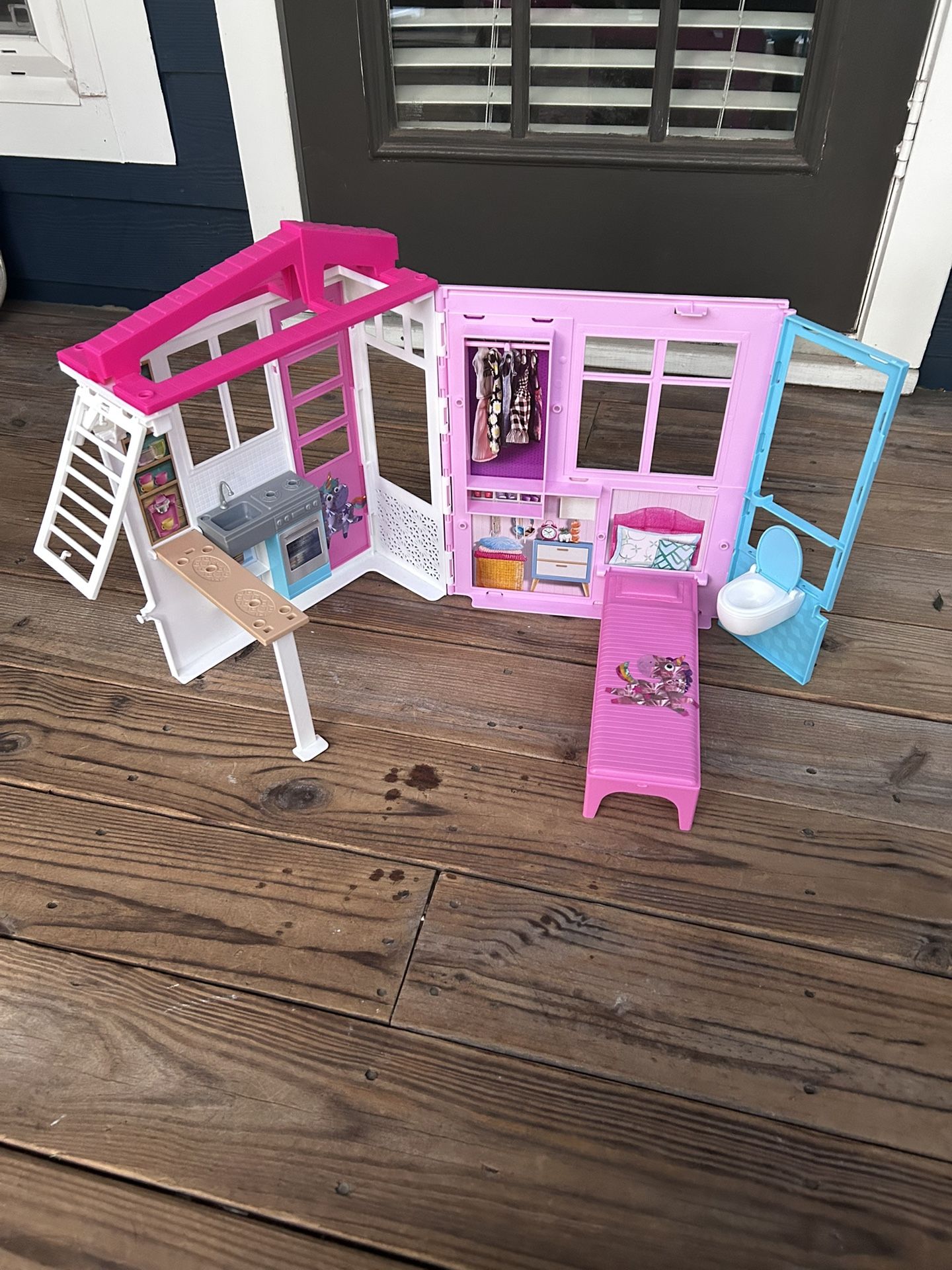 Barbie Malibu Dollhouse