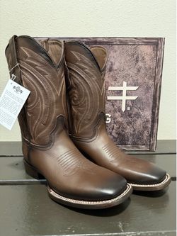 Circle G Men’s brown/black square toe boot