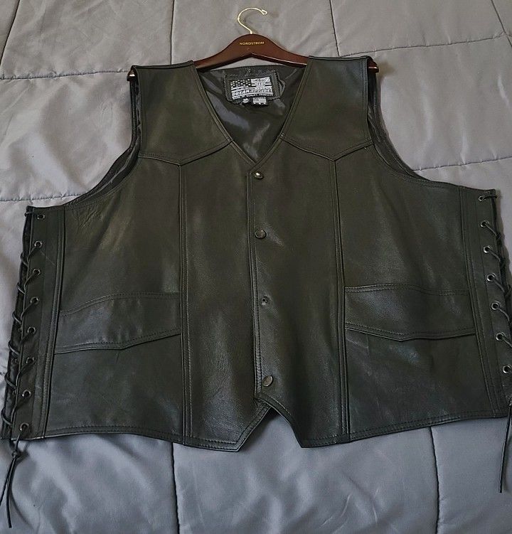 USA Biker's Dream Apparel Men's Leather Vest Size 56