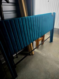 Beautiful King bedframe