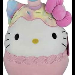 Hello Kitty Squishmallow 