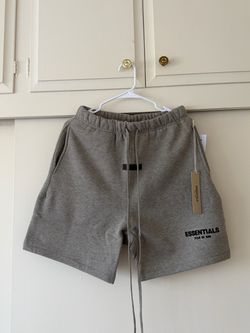 Essentials shorts  S-XL