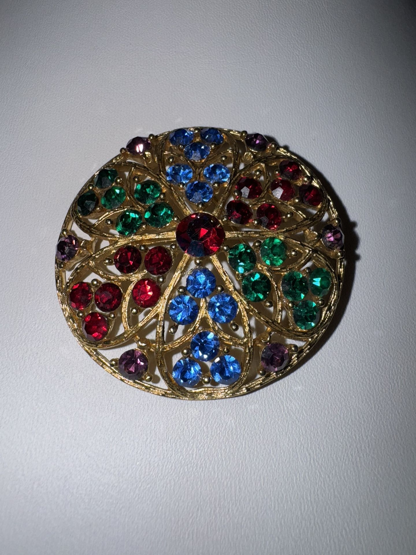 Lisner Atomic Starburst Rhinestone Brooch Red Pink Gold Tone Vintage Signed, 1950's