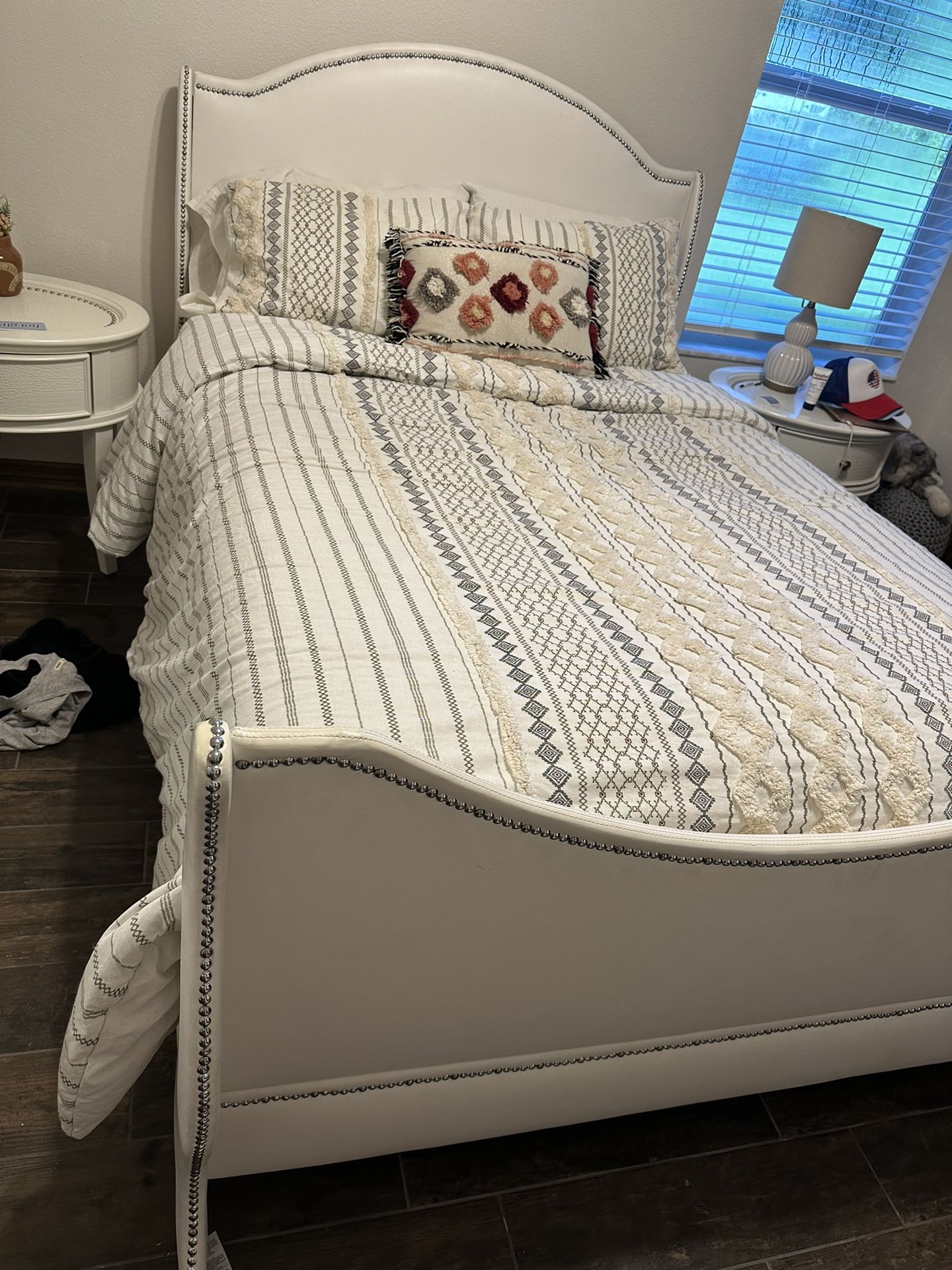 Full Size Bedroom Set for Sale in Spring Hill, FL OfferUp