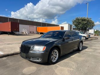 2013 Chrysler 300 Motown