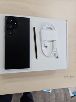 Samsung Galaxy S23 Ultra 256gb.  Unlock Any Dim