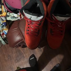 Jordan 5 Raging Bulls