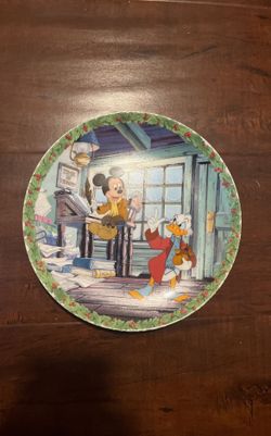 Mickey’s Christmas Carol “Bah Humbug!” Plate Week