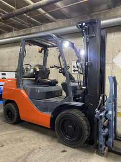 2021 TOYOTA M8 forklift for sale 