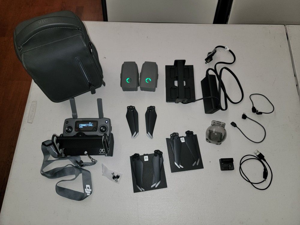 DJI Mavic 2 Remote And Fly More Kit