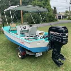 13 Foot 1984 Boston Whaler 40 Hp Motor Runs Great Motor Trailer Many Extras