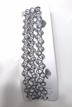 BRAND NEW BLACK AND PEARL TRIPLE LAYER RING CHOCKER NECKLACE