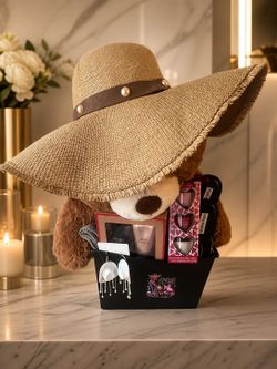 Steve Madden Mother’s Day gift basket with sun hat