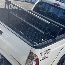 Truck Bed Divider