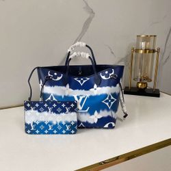 Escale Neverfull MM Blue Tote M45128                12.2 x 11 x 5.5 inches