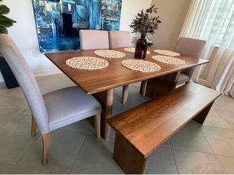 Dining room set