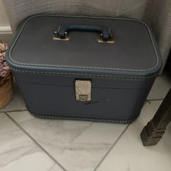 Antique Cosmetic Luggage