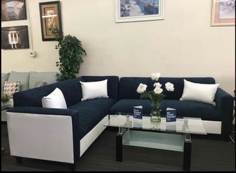 Custom Sectional White Vinyl Made to order ( 1 week)