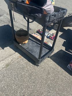2 Mac carts