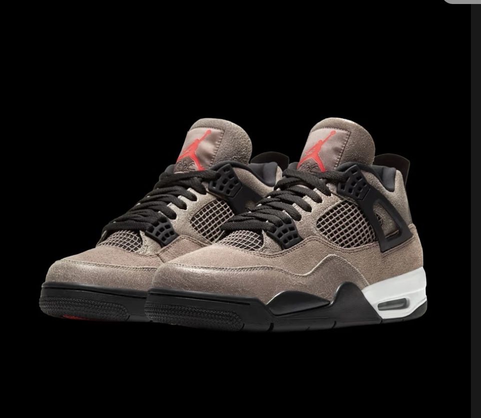 Air Jordan 4 Retro Taupe Haze — Size 9 US Men