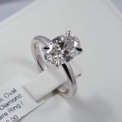 New Oval-Shaped Diamond Solitaire Ring. 3.16 Carats. IGI Certified lab grown