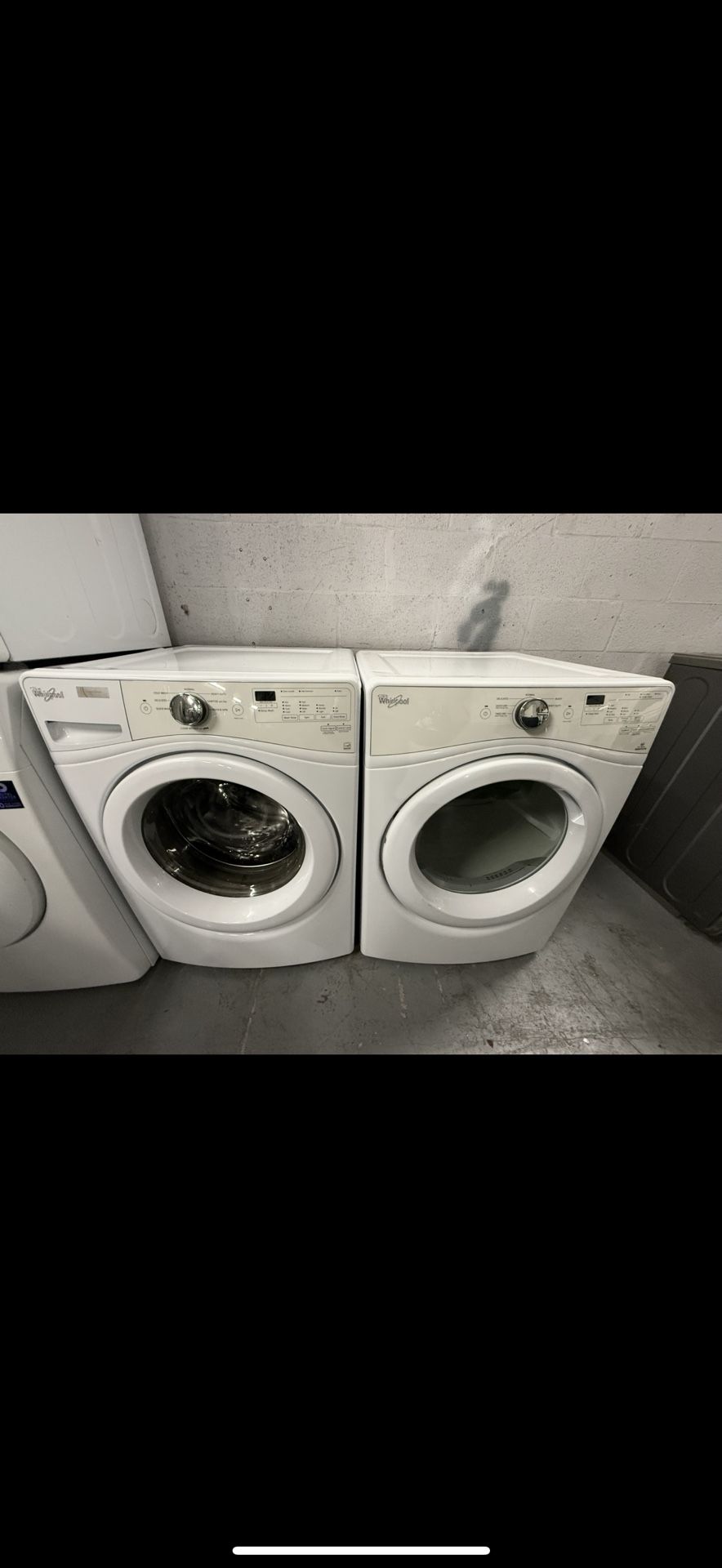 Whirlpool Washer And Dryer Set “27 ( Lavadora Y Secadora ) 
