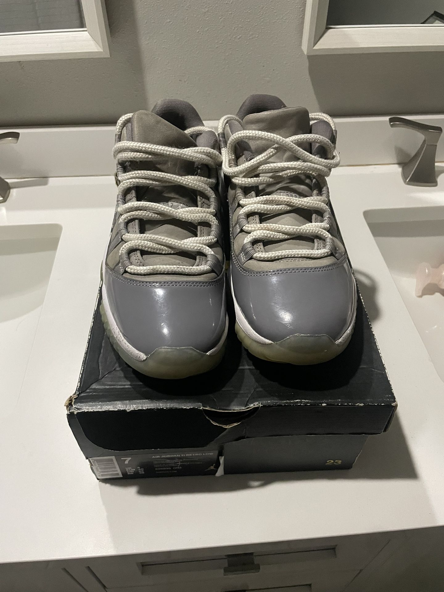 Jordan 11 Cool Grey Lows
