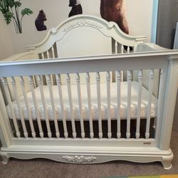Beautiful Nursery Crib