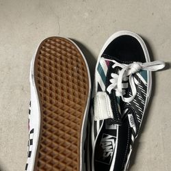 Women’s Rare Vans 