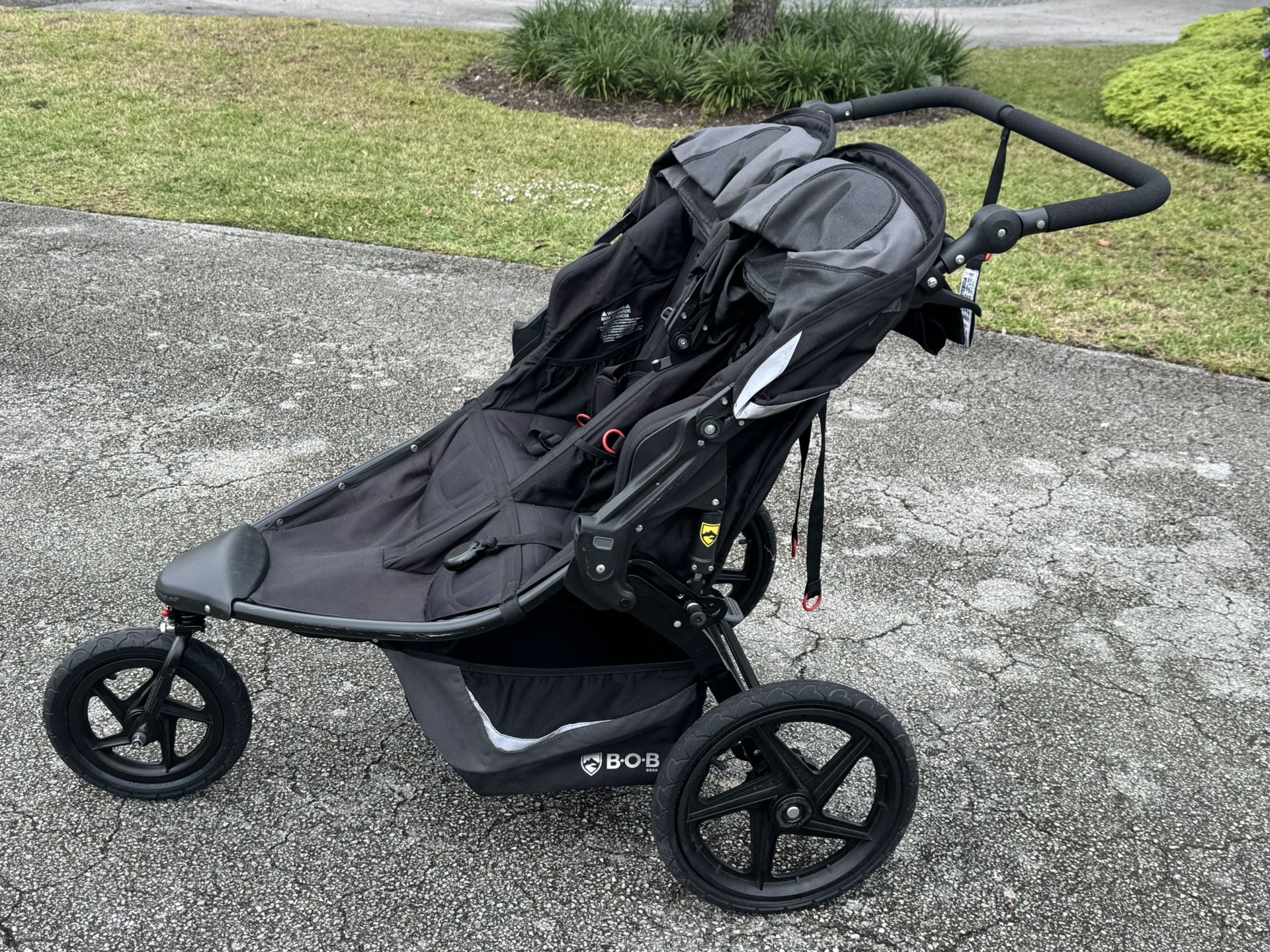 Double running stroller 
