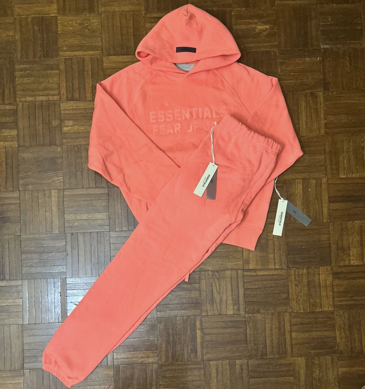 Essentials coral Set