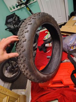 Hard fat tire