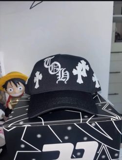 31 Hats Crocodile
