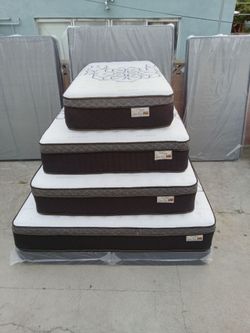 Full Size Mattress Pillow Top 12"    New Mattress in a plastic sealed sealed