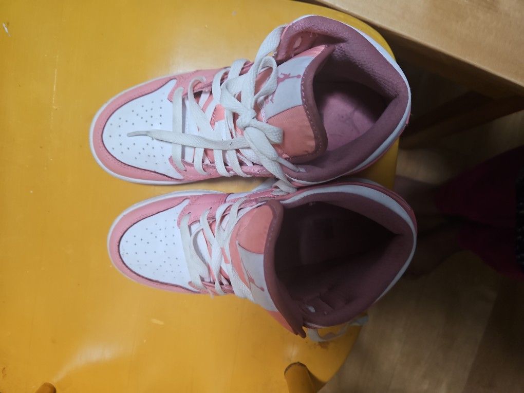 New Shoes Very Good They Are Pink Jordans.