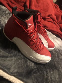 Jordan 12 size 9.5 ( no trades )