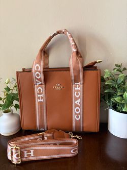Bag with crossbody strap