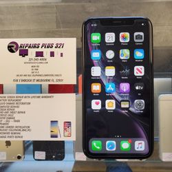 Black iPhone XR 64gb AT&T Cricket Net10 Straight Talk