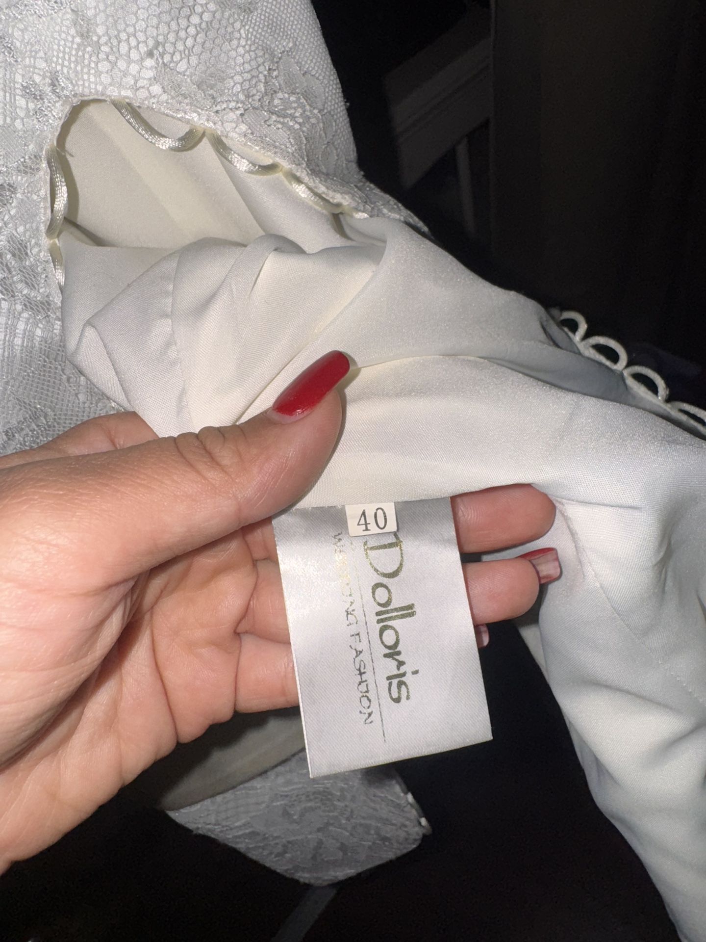 Luxury Wedding Dress Gown – Includes Custom Hand-Stitched Arm Piece