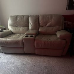 Reclining Two Seater Sofá OBO